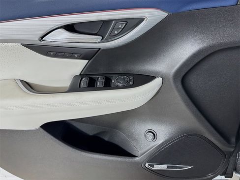 New 2026 Buick Envision Avenir image 16