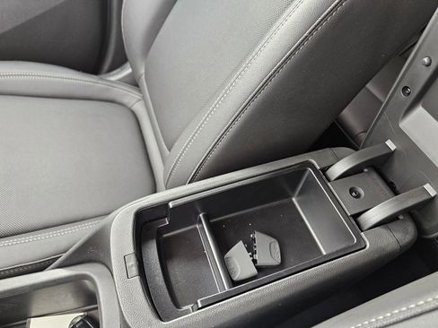 Used 2024 Buick Encore GX Sport Touring image 41