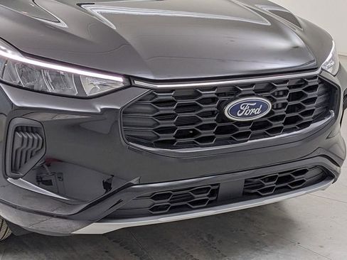 Certified 2023 Ford Escape ST-Line w/ Tech Pack #1 image 40