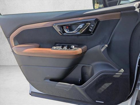 New 2026 Subaru Forester Touring AWD/4WD image 20