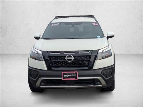 Used 2024 Nissan Pathfinder Rock Creek image 2