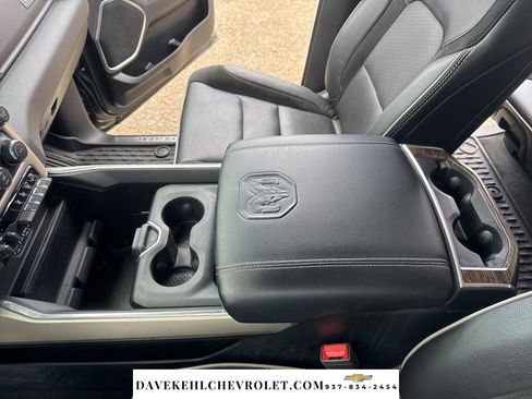 Used 2020 RAM 1500 Laramie AWD/4WD image 18