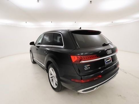 Used 2023 Audi Q7 3.0T Premium Plus image 24