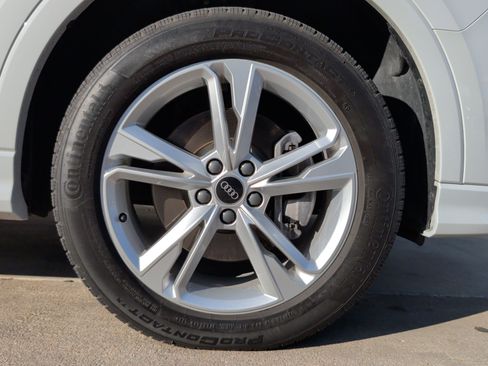 Used 2022 Audi Q3 2.0T Premium w/ Convenience Package image 16