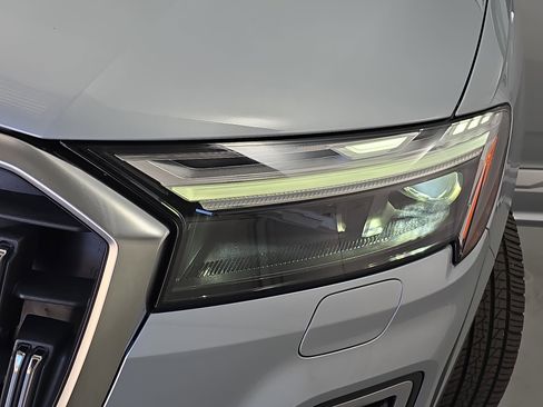 Used 2025 Audi Q7 3.0T Premium Plus w/ Premium Plus Package image 34