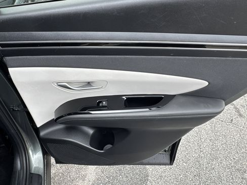 Used 2022 Hyundai Tucson SEL w/ Convenience Package image 16