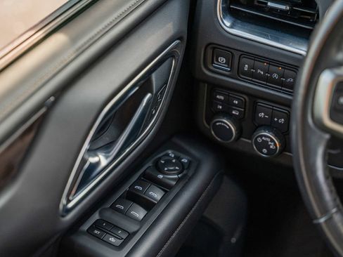 Used 2021 Chevrolet Tahoe LT image 9