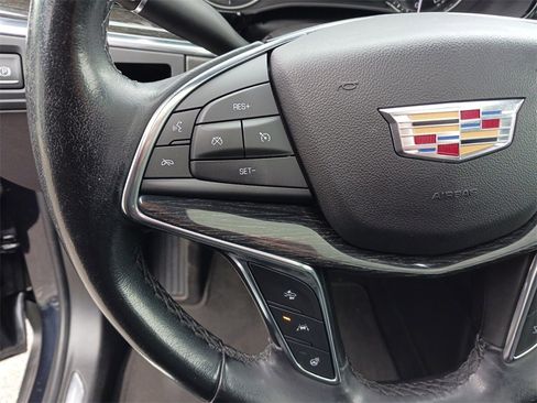 Used 2021 Cadillac XT5 Premium Luxury image 30