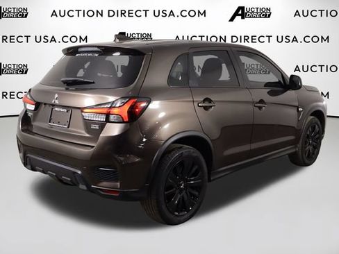 Used 2024 Mitsubishi Outlander Sport LE AWD/4WD image 34