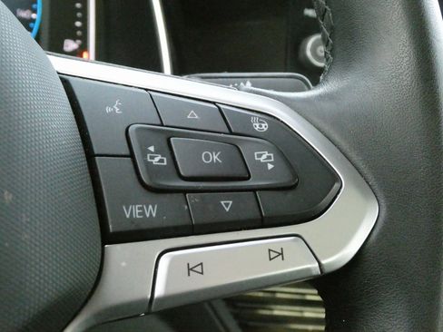 Used 2024 Volkswagen Jetta SEL image 13