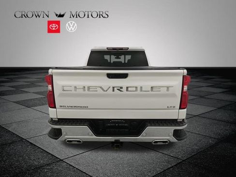 Used 2020 Chevrolet Silverado 1500 LTZ AWD/4WD image 5