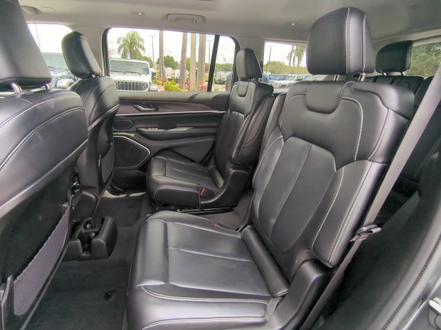 Used 2021 Jeep Grand Cherokee L Limited RWD image 17