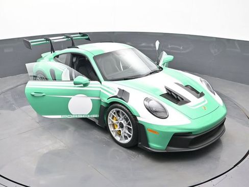 Certified 2025 Porsche 911 GT3 RS image 27