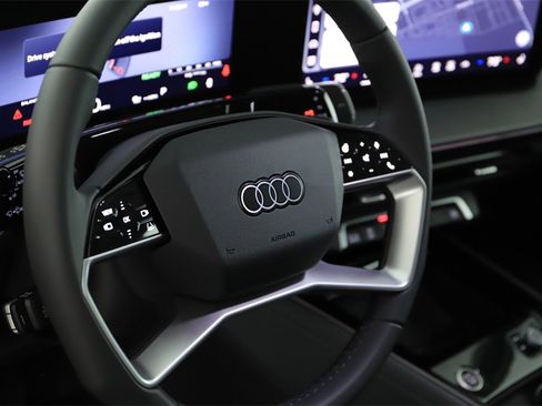 New 2026 Audi Q3 quattro 2.0T image 16