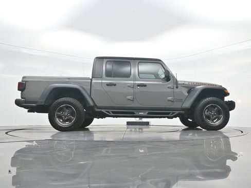Used 2023 Jeep Gladiator Rubicon w/ Trailer Tow Package AWD/4WD image 30