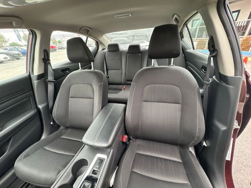 Used 2025 Nissan Altima 2.5 SV AWD/4WD image 14