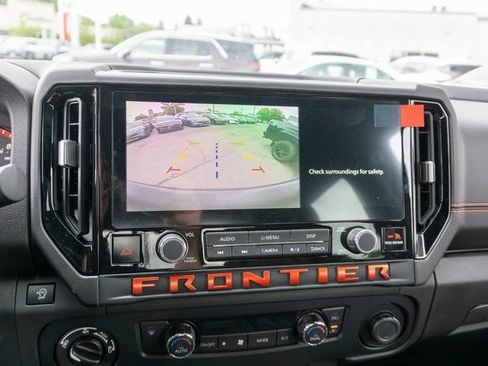 New 2026 Nissan Frontier PRO-4X w/ Tow Package AWD/4WD image 18
