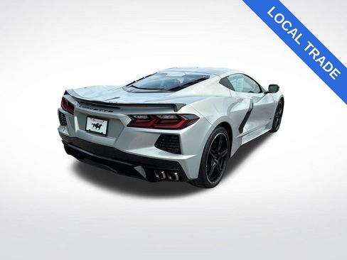 Used 2023 Chevrolet Corvette Stingray Coupe RWD image 3