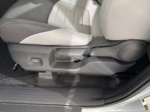 New 2025 Toyota Tacoma TRD Sport image 18