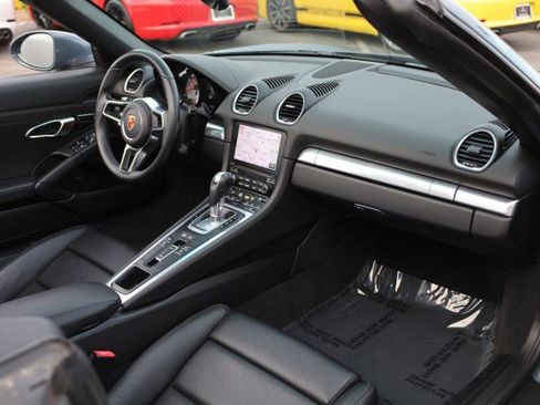 Used 2017 Porsche 718 Boxster S RWD image 46