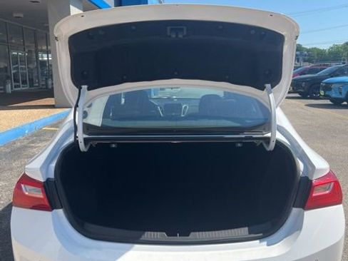 Used 2024 Chevrolet Malibu LT FWD image 10