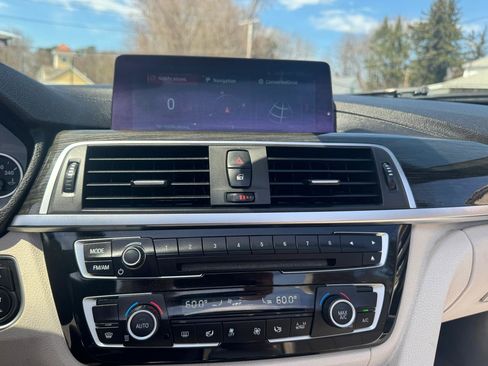 Used 2018 BMW 430i Convertible image 27