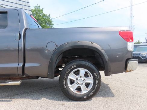Used 2011 Toyota Tundra 4x4 Double Cab w/ Tow Pkg image 28