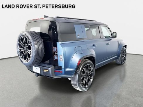 New 2026 Land Rover Defender 110 OCTA image 5