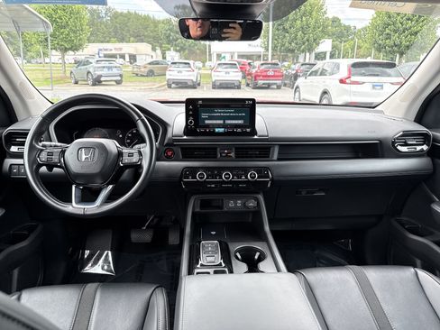 Used 2023 Honda Pilot EX-L image 31