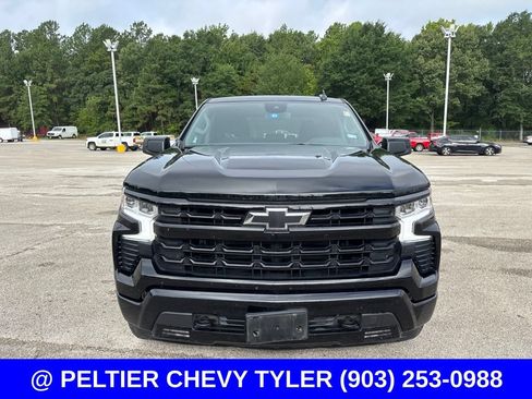 Used 2023 Chevrolet Silverado 1500 RST w/ Z71 Off-Road Package AWD/4WD image 2