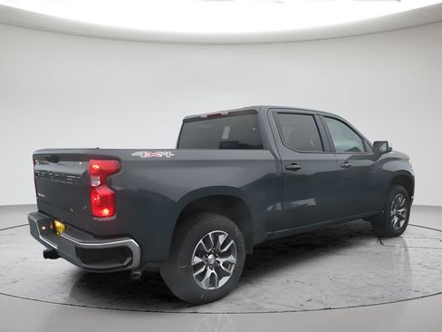 New 2025 Chevrolet Silverado 1500 LT AWD/4WD image 3