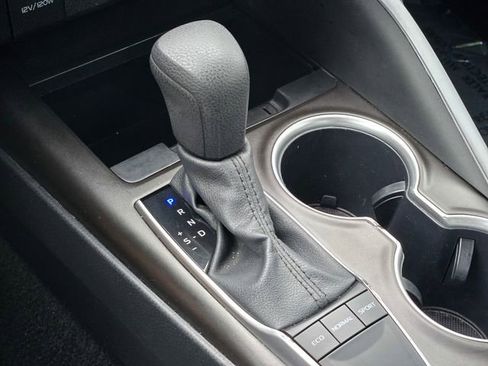 Used 2024 Toyota Camry LE image 22