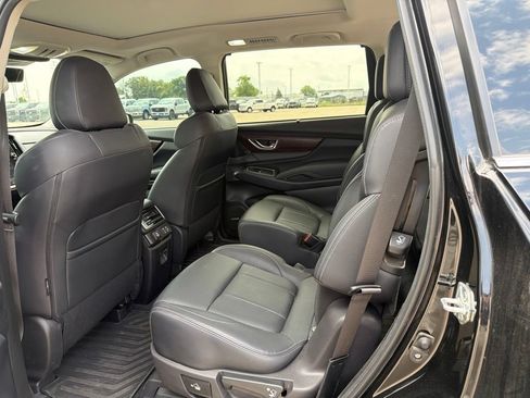 Used 2023 Subaru Ascent Touring w/ Popular Package #2A AWD/4WD image 11