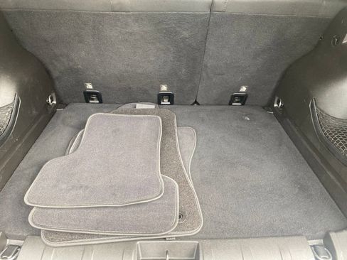 Used 2017 Jeep Renegade Latitude image 11