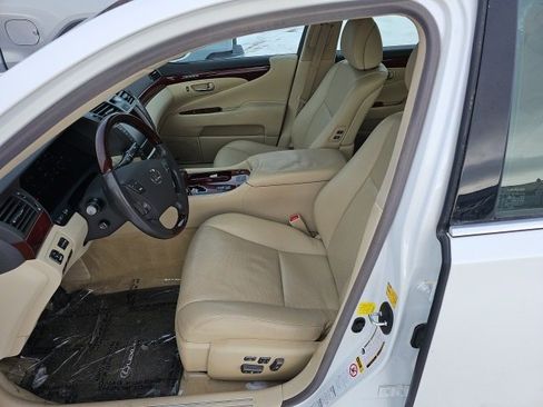 Used 2012 Lexus LS 460 AWD image 6