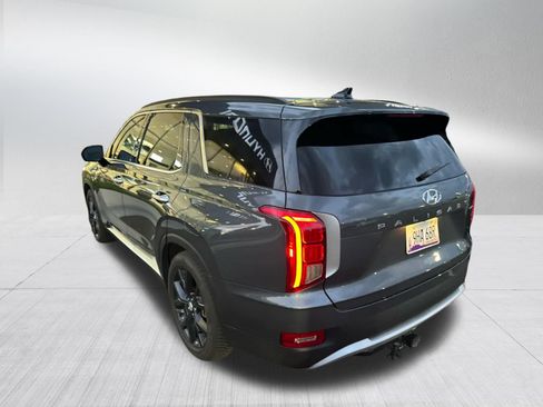 Used 2022 Hyundai Palisade SEL w/ 8P Bench Seat Package AWD/4WD image 6