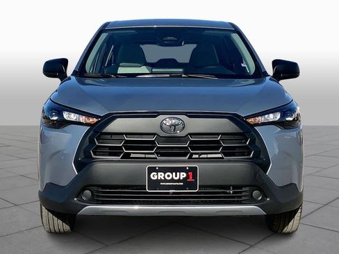 Used 2026 Toyota Corolla Cross L image 4