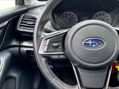 Used 2021 Subaru Crosstrek 2.0i Premium AWD/4WD image 14