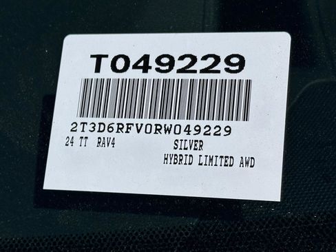 Used 2024 Toyota RAV4 Limited w/ Advanced Technology Package image 14