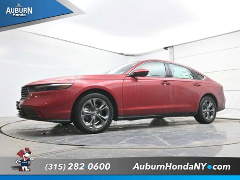 New 2025 Honda Accord EX-L image 11