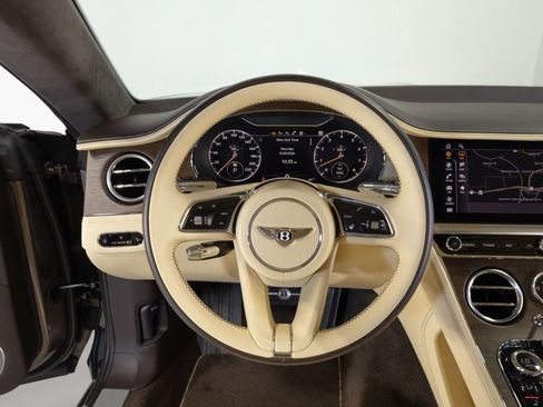 Used 2022 Bentley Continental GT AWD/4WD image 24