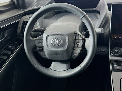 Used 2024 Toyota bZ4X XLE w/ Weather Package image 18