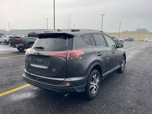 Used 2016 Toyota RAV4 LE AWD/4WD image 5