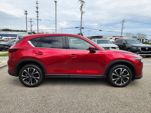 Used 2023 MAZDA CX-5 AWD 2.5 S w/ Premium Package image 6