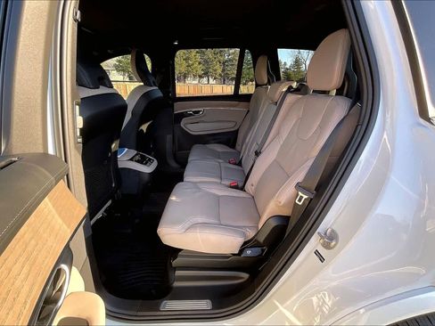 New 2026 Volvo XC90 B6 Ultra w/ Protection Package image 12