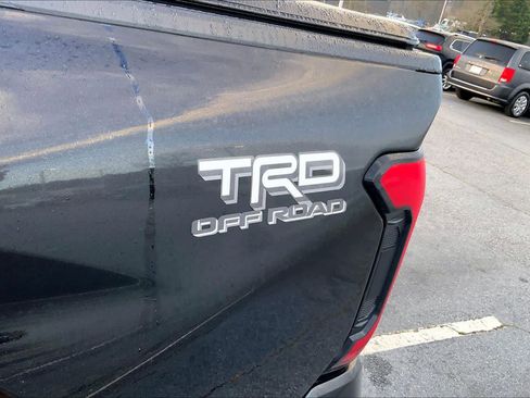 Used 2024 Toyota Tacoma TRD Off-Road w/ TRD Off Road Upgrade Package image 29