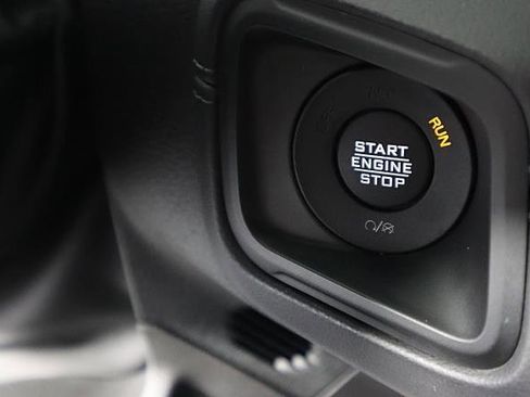 Used 2024 Jeep Wrangler Unlimited Rubicon image 28