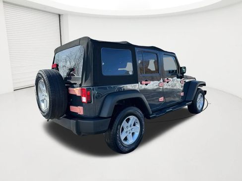 Used 2016 Jeep Wrangler Unlimited Sport w/ Quick Order Package 24S AWD/4WD image 5