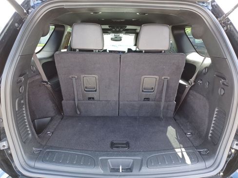 Used 2025 Dodge Durango R/T w/ Blacktop Package AWD/4WD image 36