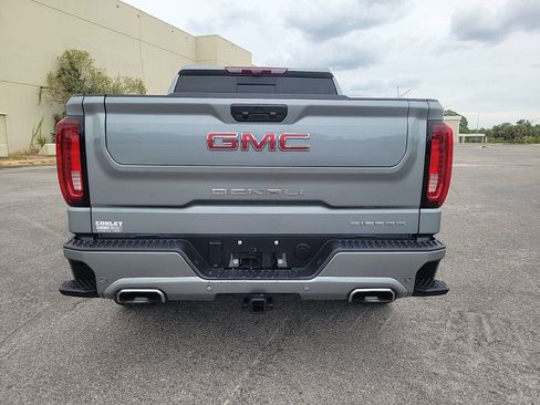 Used 2026 GMC Sierra 1500 Denali AWD/4WD image 7